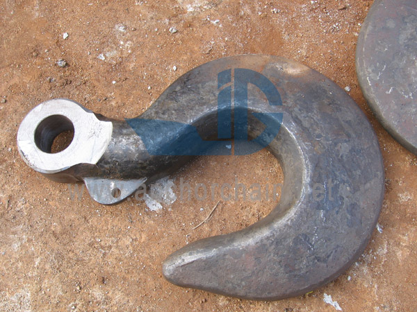 Eye Slip Hook with Latch