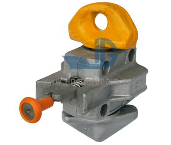 Semi-Automatic Twistlock
